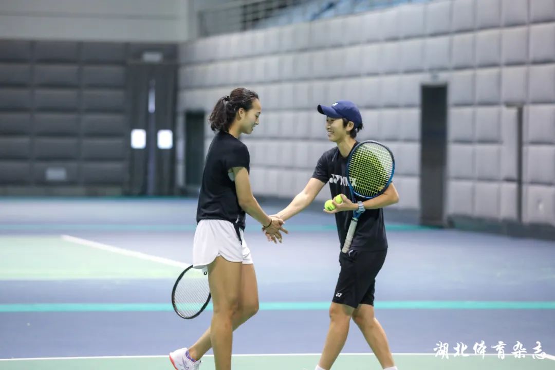 依然保持世 依然保持世