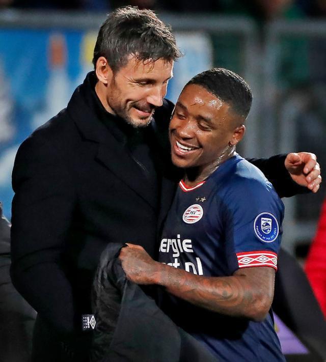 露弗格森对 露弗格森对