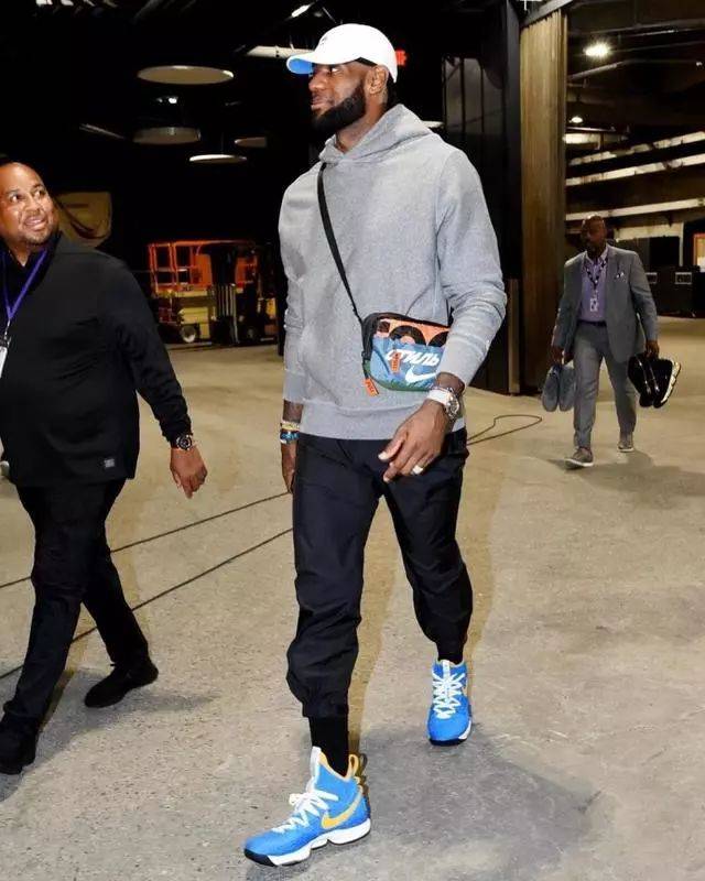 这既是对国 这既是对国