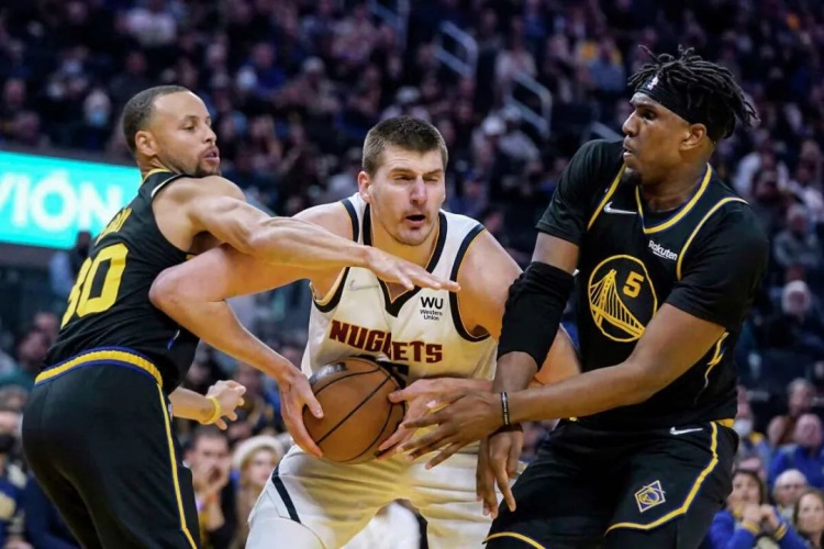 队与球迷协 队与球迷协